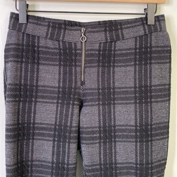 Hue Plaid Loafer Skimmer Skinny Leggings Pants Exposed Front Zipper Textured - Picture 3 of 15